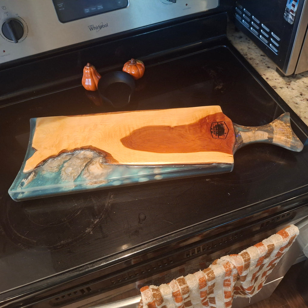 The Low Country Cutting board #003