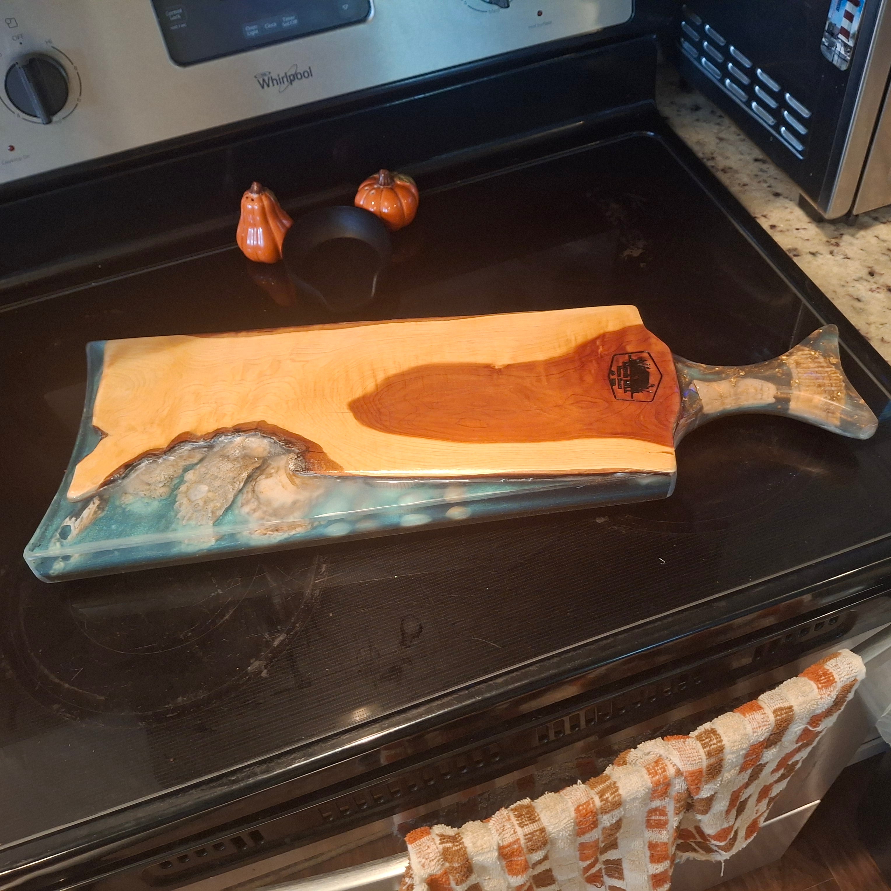 The Low Country Cutting board #003