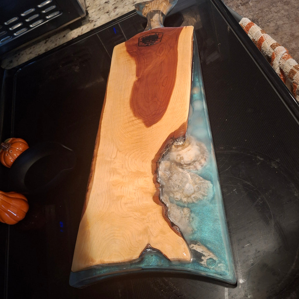 The Low Country Cutting board #003